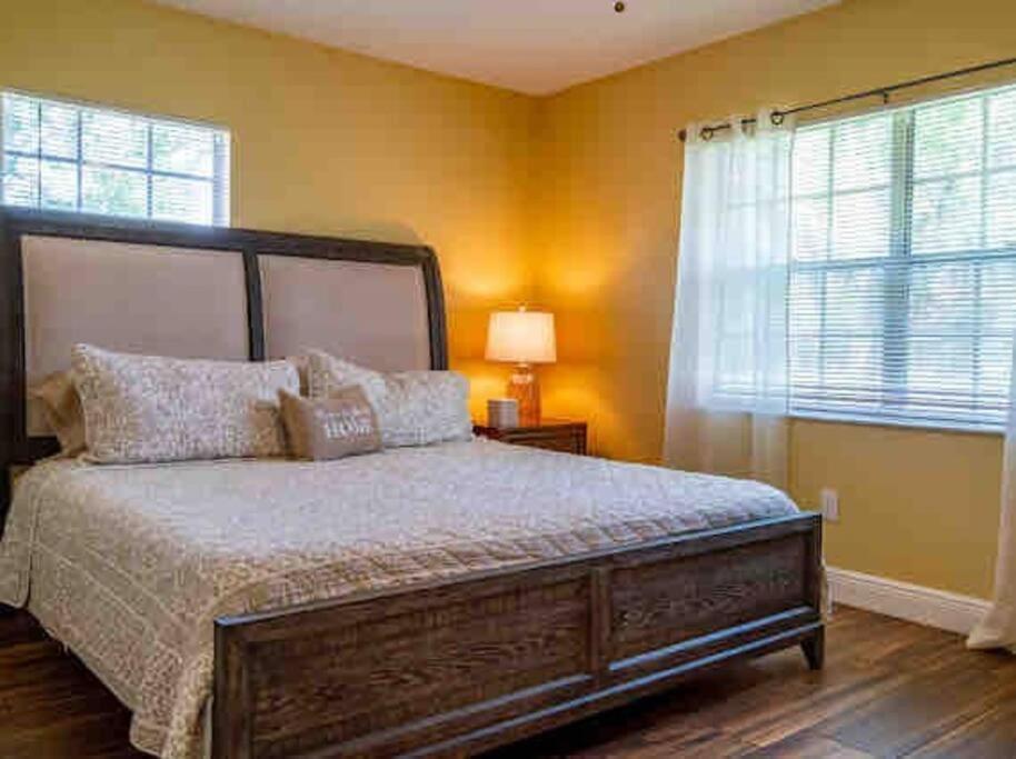 3Bdr2Bath Home In Lutz Close To Tampa, 20 Min To Stadium, Airport Екстер'єр фото